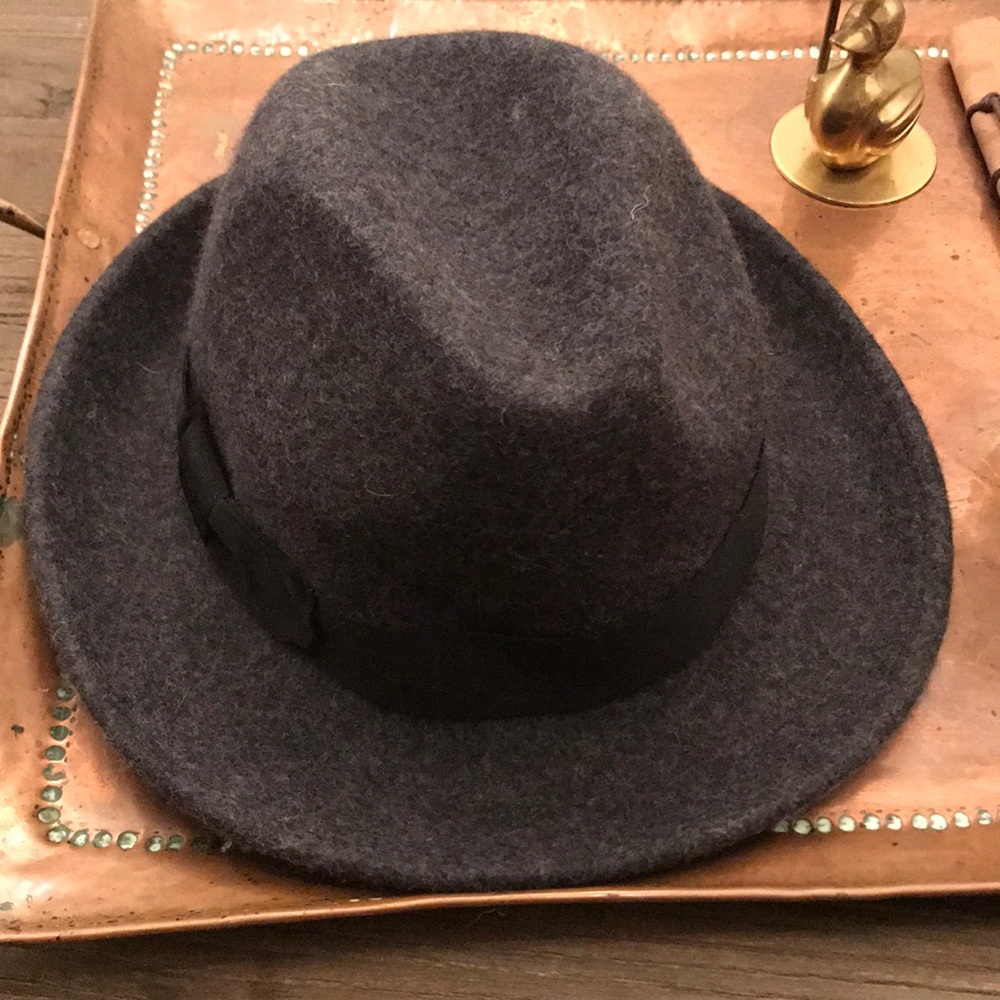 Urban Outfitters BDG hat